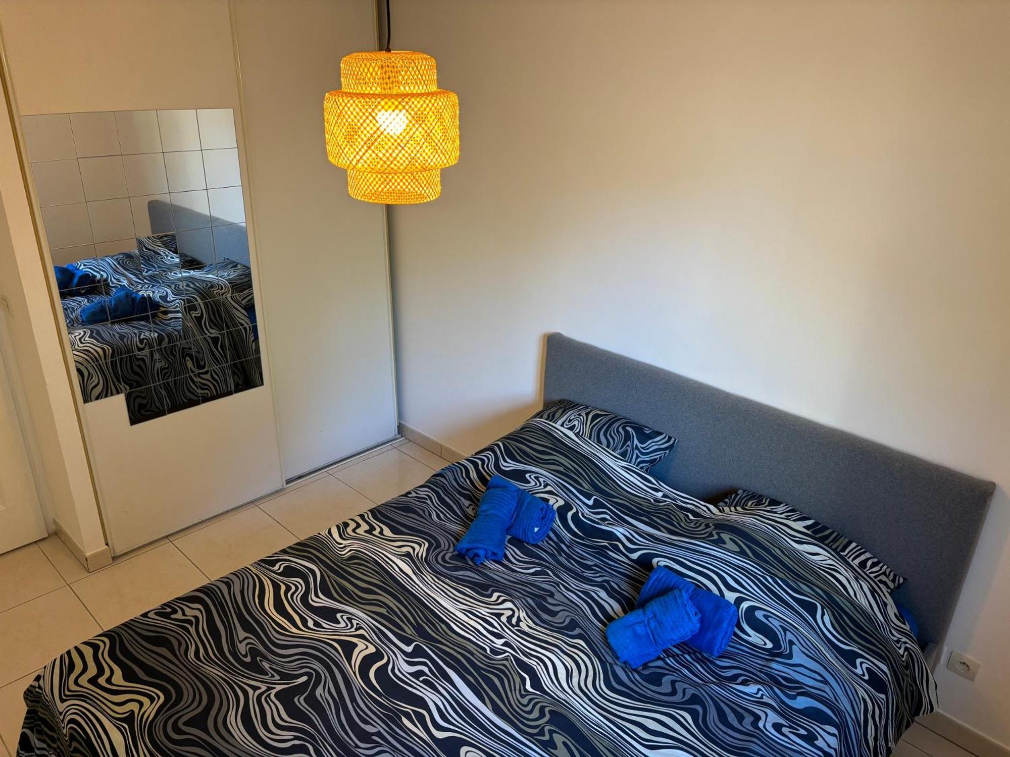 Beachside Apartment With Pool & Garden In Juan Les Pins Antibes Exteriér fotografie