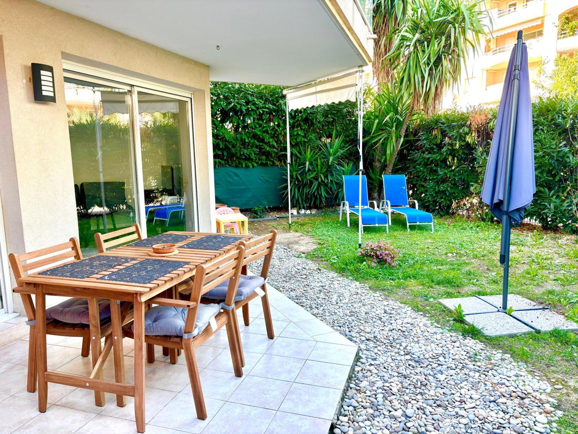 Beachside Apartment With Pool & Garden In Juan Les Pins Antibes Exteriér fotografie
